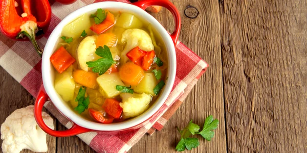 Ciorbă de legume FOTO Shutterstock jpg