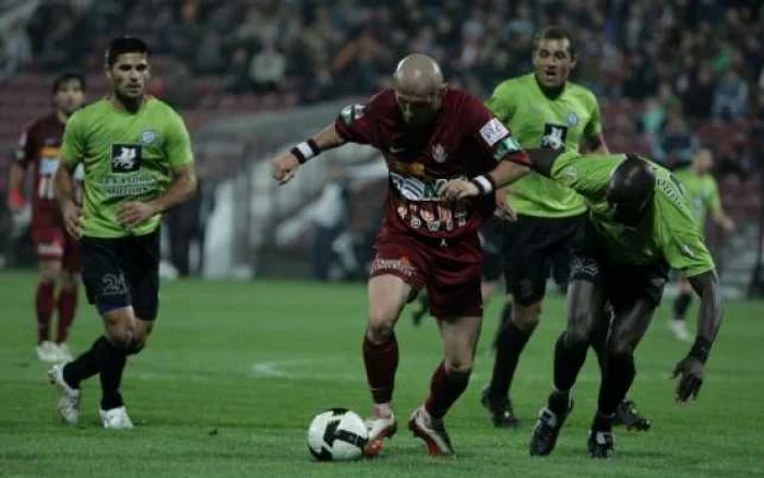 FOTBAL: Doar 22 de bilete vândute la Supercupa României!