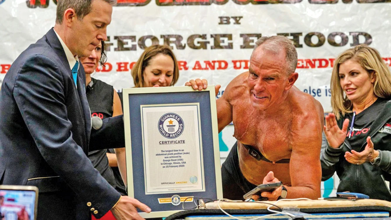 
    George Hood, 62 de ani,  veteran în Marina Militară  