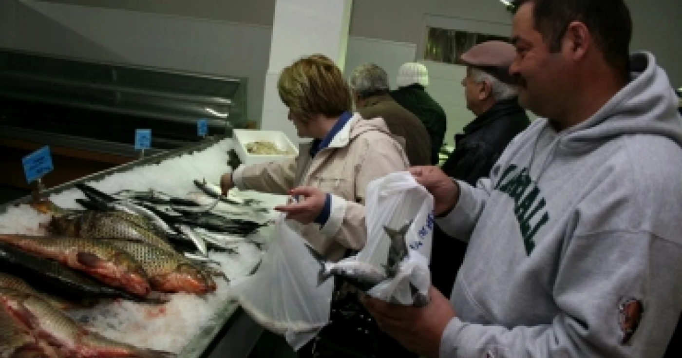 Constanţa: Mii de produse alimentare au fost confiscate de inspectorii sanitari
