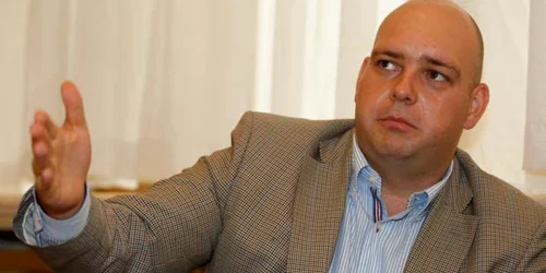 „Parlamentarul trebuie să fie  mândria ţării“, crede Adrian Mocanu