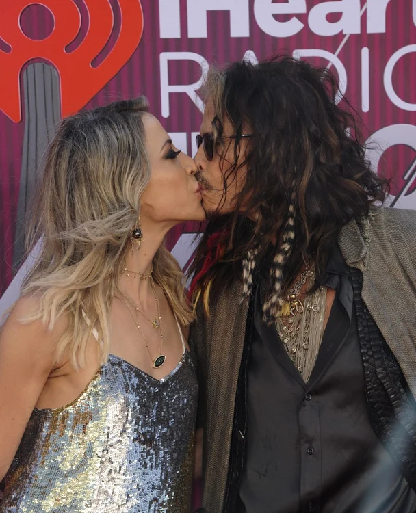 Steven și Aimee s-au sărutat în văzul tuturor