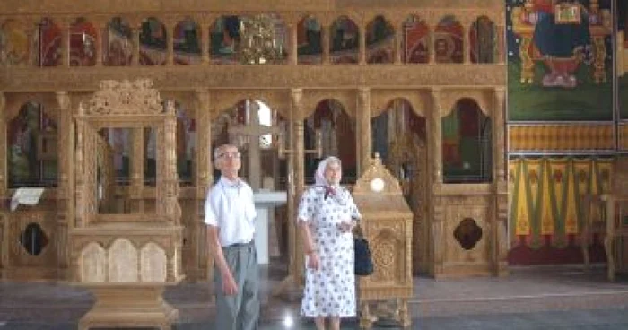 Târgu-Jiu: Lucrările de construcţie la Biserica militară sunt aproape de final