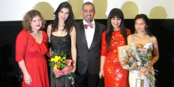 Premiera „Nu sunt faimos