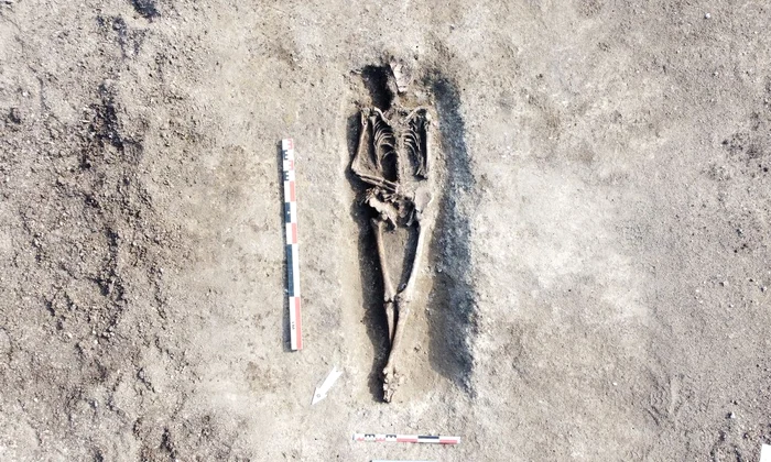 Cimitir roman descoperit la Cristești (© Muzeul Județean Mureș)