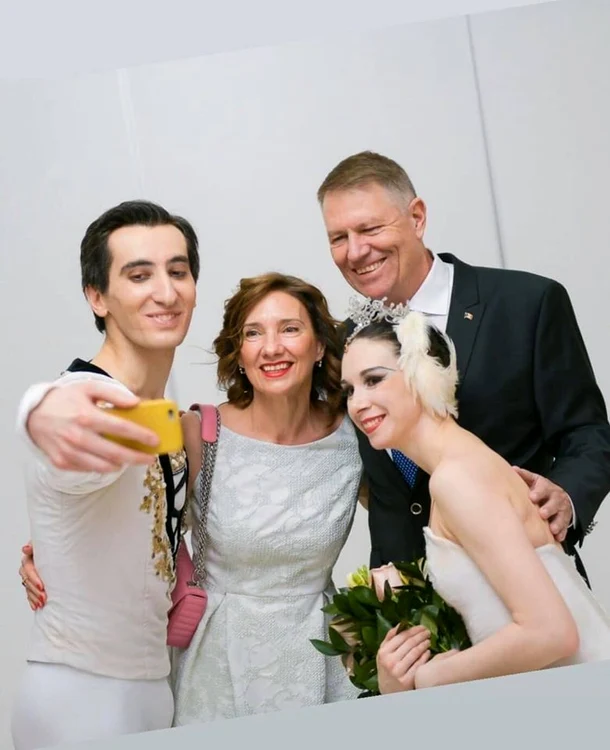 8 carmen iohannis si klaus iohannis balet valentine s day 6 jpg jpeg