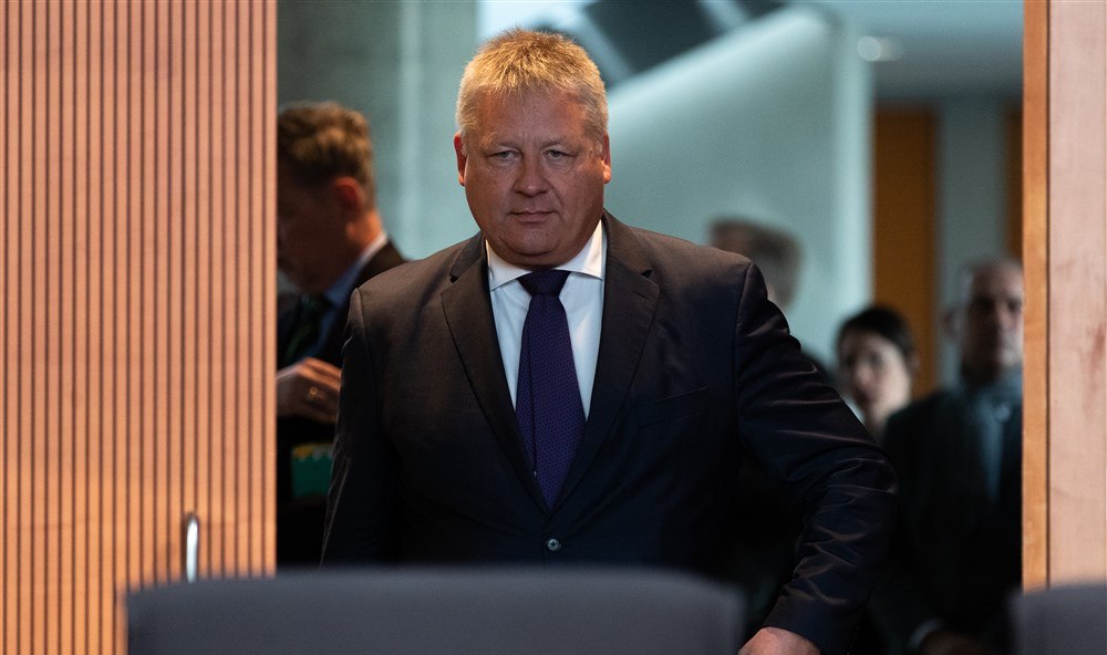 Șeful serviciilor de informaţii germane: Rusia ar putea trimite „omuleţii verzi” pentru a testa fermitatea NATO