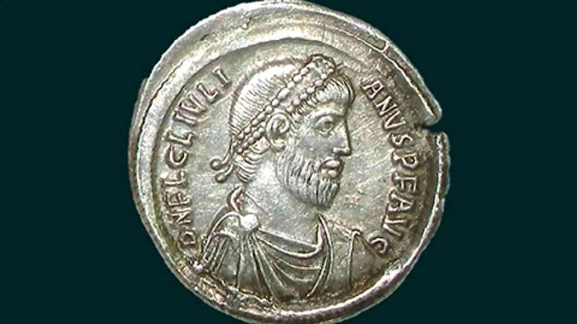 Exponatul lunii octombrie – Tezaur de silicve descoperit la Poiana Mică, jud Brașov jpeg