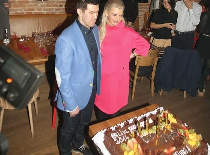 Mihai Leu şi soţia lui s-au cunoscut în Germania, dar trăiesc de ani buni în România, acolo unde este şi casa lorfoto: Click