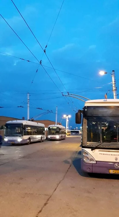 Grevă şoferilor de troleibuz FOTO Radu Constantin