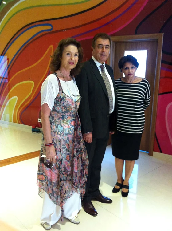 
    Angela Similea, Ion Antonescu şi Dida Drăgan  