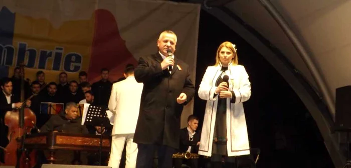 Startul sărbătorilor a fost dat de primarul Severinului FOTO Alexandra Georgescu
