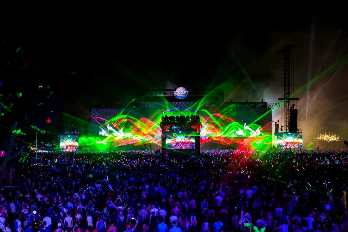 
    Robbie Williams, la Sziget 2015foto: szigetfestival.com  