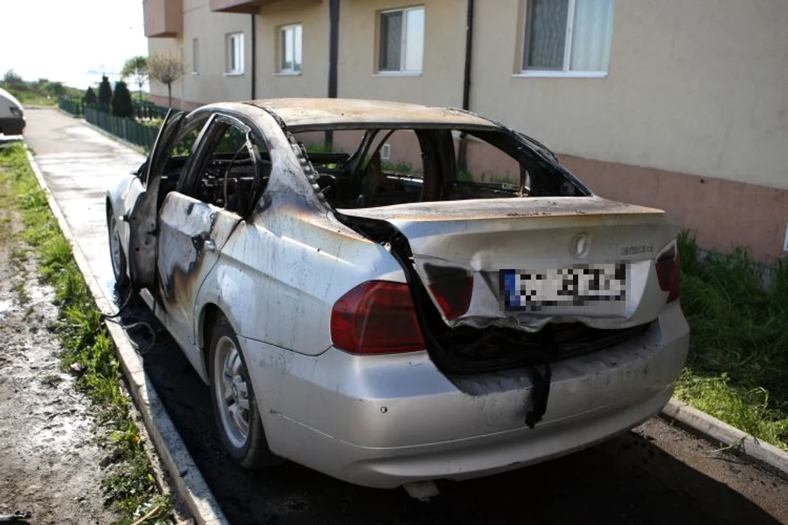 BMW-ul aparţine poliţiştului Aurel Leuştean (Foto: Arhivă)