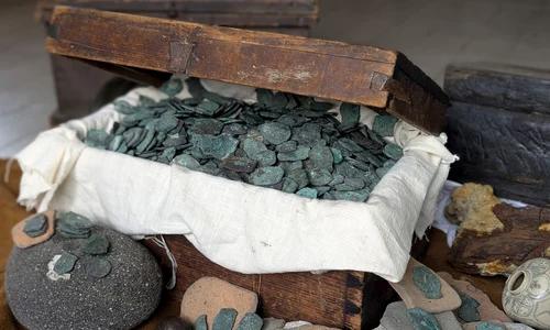 Peste 1000 de monede recuperate de scafandri (© 1715treasurefleet.com)