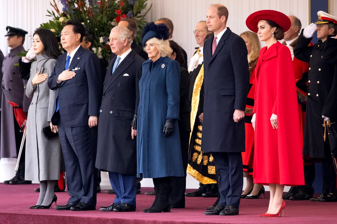 Regina Camilla, Regele Charles, William și Kate i-au întâmpinat pe președintele Republicii Coreea și pe Prima Doamnă