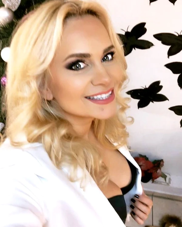 Paula Chirila post divort jpeg