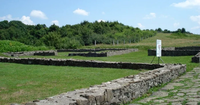 Drumul de la Porolissum era la fel de bine construit ca şi cel din centrul Romei. El s-a păstrat până astăzi.