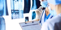 Radiografie -doctor - spital - cancer FOTO Shutterstock