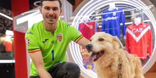 Florin Niță, mare iubitor de animale. Foto Protecția animalelor CJ Ilfov
