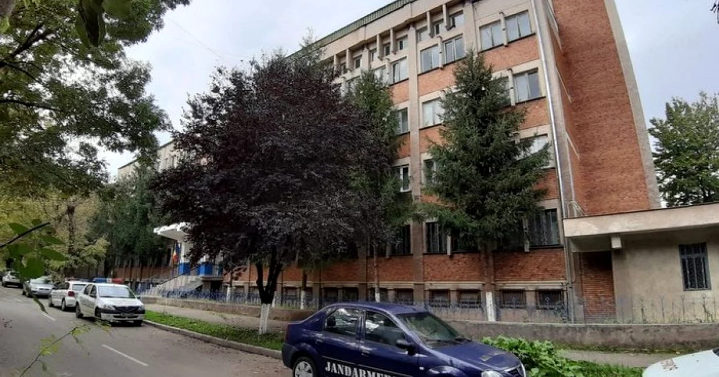 Poliţia municipiului Hunedoara.