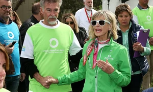 Este măritată cu John Easterling din anul 2008 jpeg