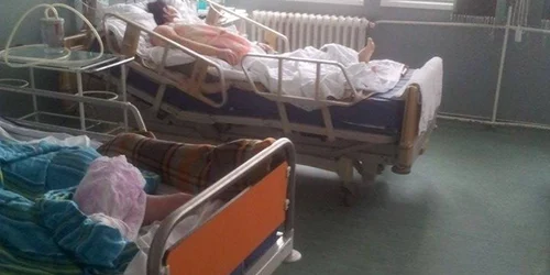 Femeia este internata pe sectia de neurologie