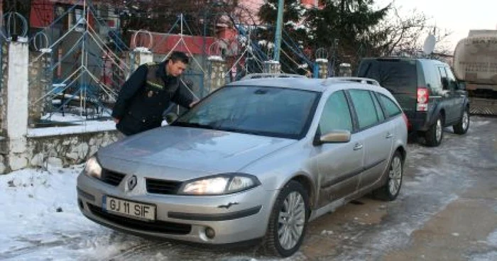 Autovehiculul a fost indisponibilizat la sediul Inspectoratului Judeţean al Poliţiei de Frontieră Mehedinţi