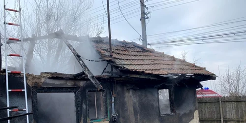 incendiu prahova foto isu