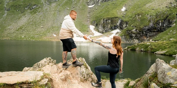 Turisti în vizită la Bâlea Lac Foto Ryss and Shaun jpg