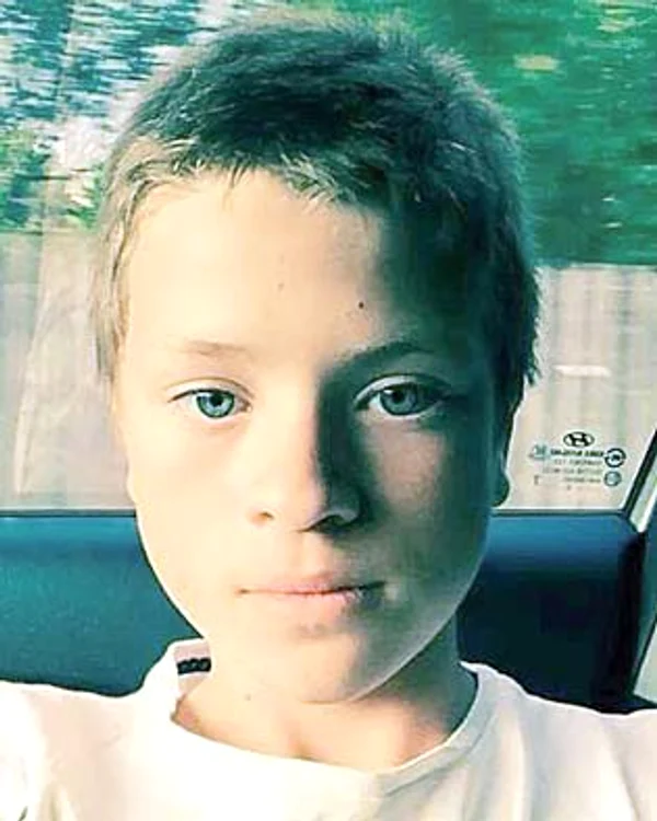 Eduard Mihai Cioroba (11 ani)