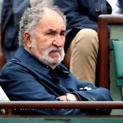 ion tiriac in tribuna jpeg