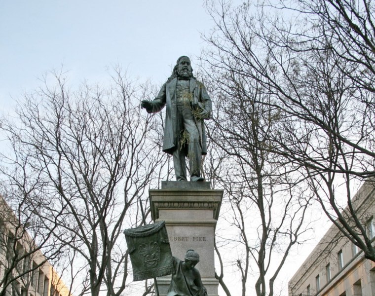 Statuia unui general sudist din timpul Războiului de Secesiune va fi reinstalată la Washington