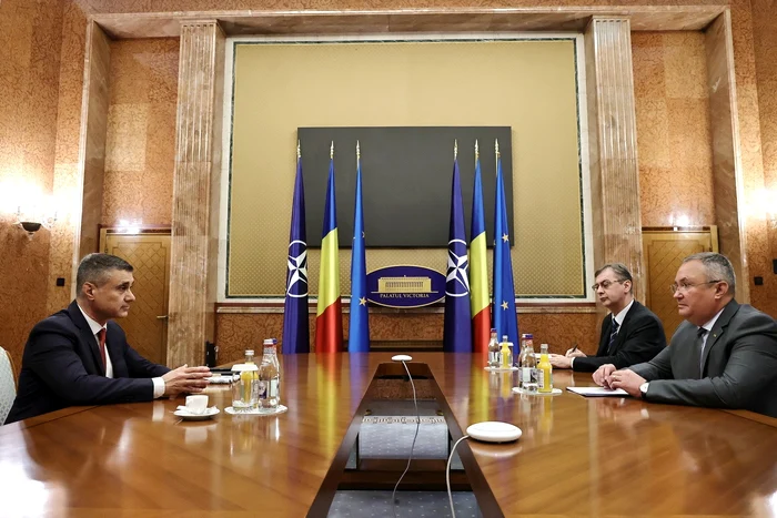 Nicolae Ciuă şi David Saranga FOTO Guvernul României
