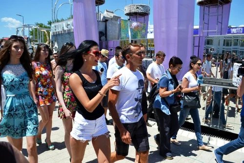 Radu Mazăre inspectează carele alegorice pentru Carnavalul Mamaia 2014 Foto Adrian Boioglu