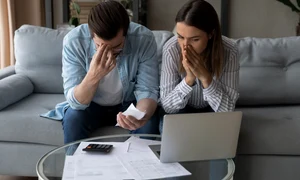 impozit shutterstock 1916669321 png