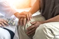 Boala Parkinson - diagnostic - medic - bolnav - pacient FOTO Shutterstock 