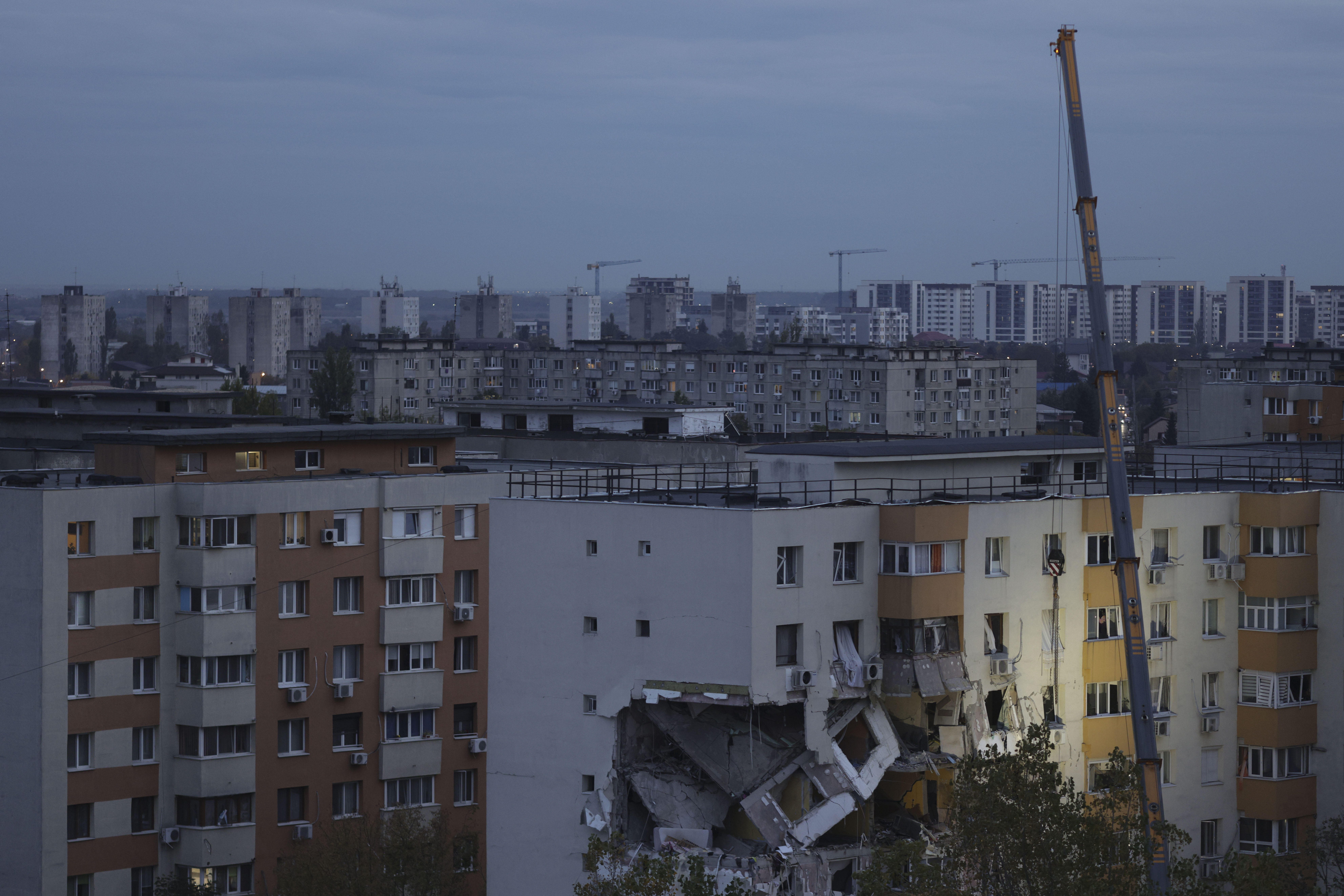 Blocul din Rahova unde a avut loc explozia FOTO Inquam Photos / Octav Ganea