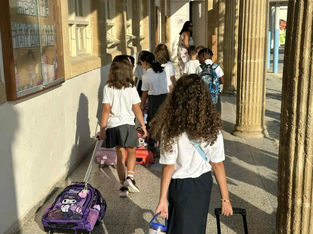 Cipru închide școlile și evacuează comunitățile din apropierea bazelor britanice, după atacul cu dronă: „Sunt provocări fără precedent”