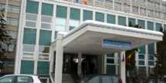 Delegaţia UMF va inspecta condiţiile de lucru şi cazare din secţii