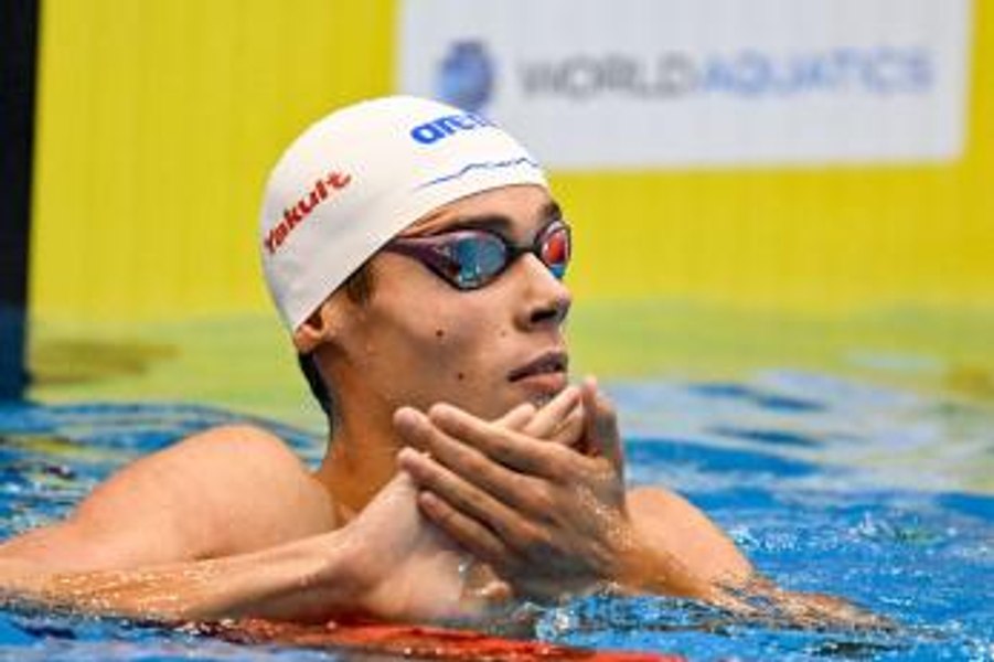 Echipa de înot a României, cu David Popovici, locul 7 în finala probei masculine de ştafetă 4x50 m liber la Europenele în bazin scurt