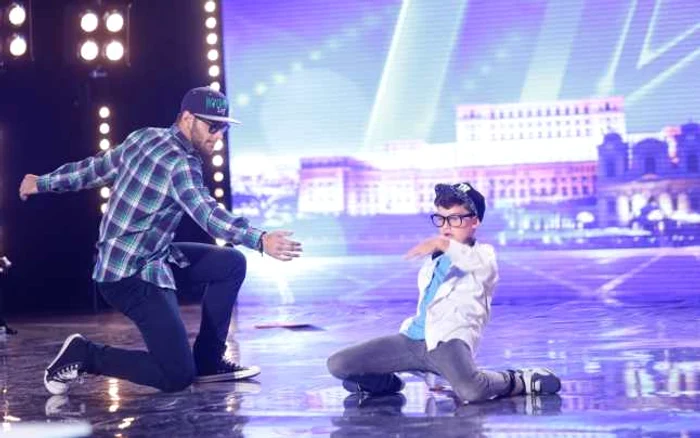 flavius si razvan anisia romanii au talent foto pro tv