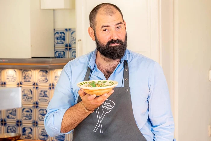 1 chef adrian hadean cantina umanitara coronavirus solidar social 1 jpg jpeg