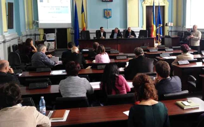 Planurile edililor au fost prezentate la Consiliul Judeţean. FOTOfacebook.