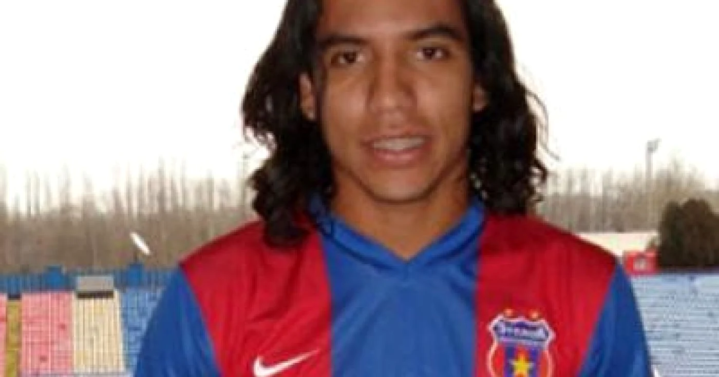 FOTBAL: Dayro Moreno revine la prima echipă a Stelei