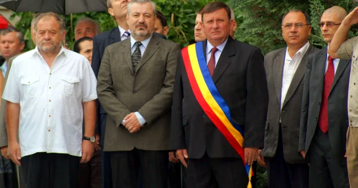 La ceremonie au participat oficialităţile judeţene şi cele locale 