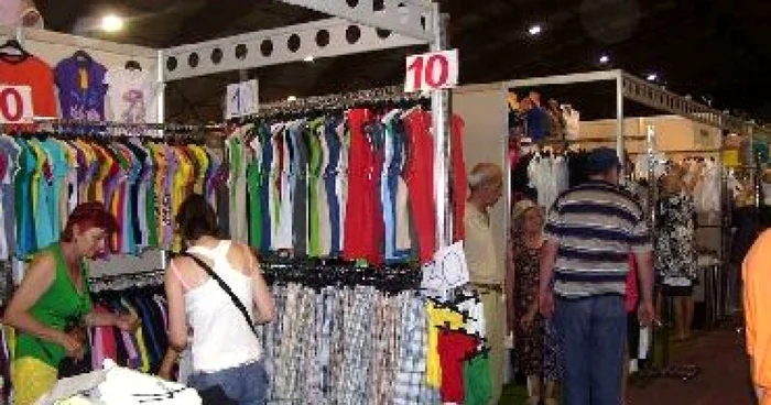 Bacău: Produse ieftine la Târgul de Vară