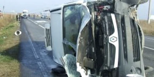 Buzău: Update: Accident de circulaţie pe şoseua Râmnicu Sărat -  Puieşti