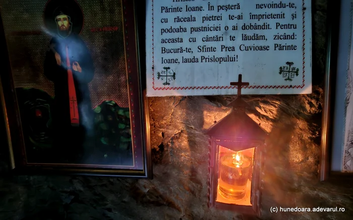 Peștera călugărului Ioan de la Prislop. Foto: Daniel Guță