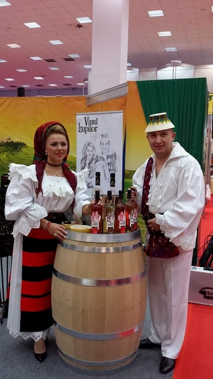 Conelia si Lupu Rednic